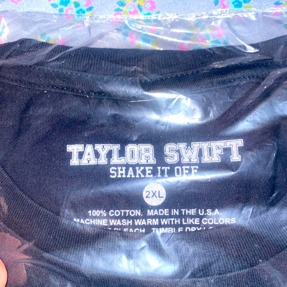 Taylor Swift 1989 TV Shake it off tee *nwt. Size2X - Picture 3 of 8